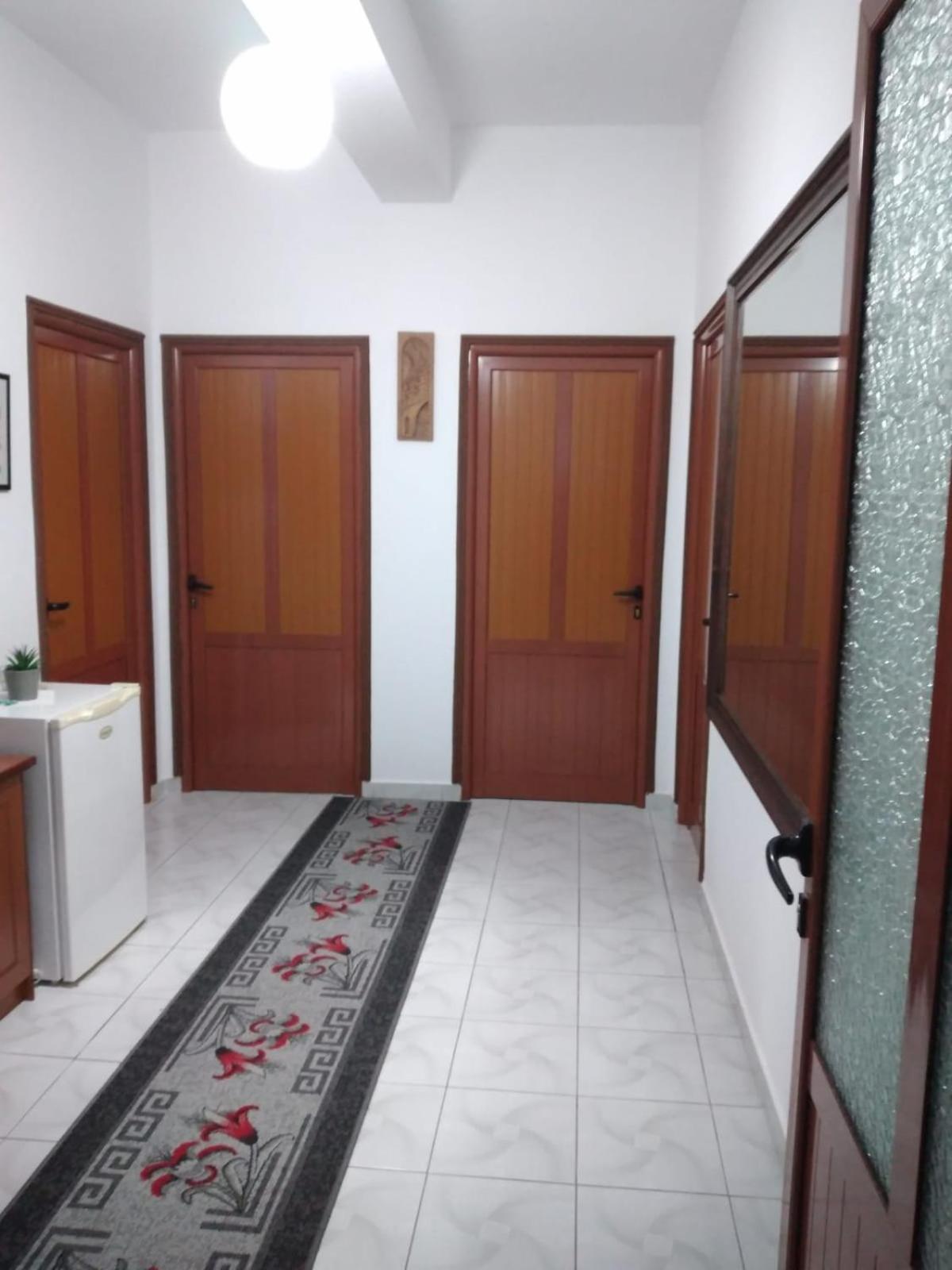White Villa Berat Ngoại thất bức ảnh